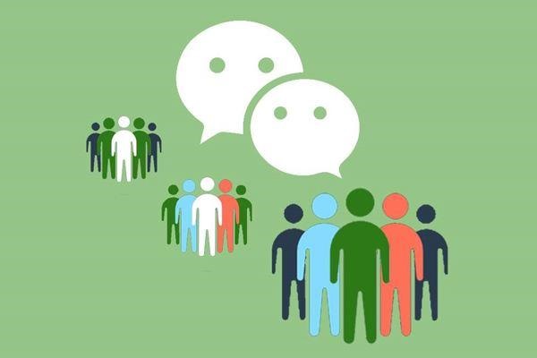 如何将陌陌的动态表情添加到微信中？